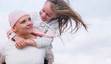 Cancer patient with daughter