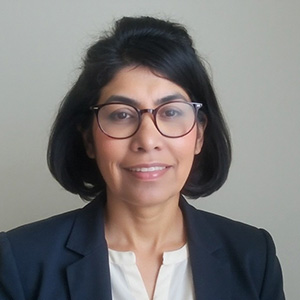 Anita Kamat headshot